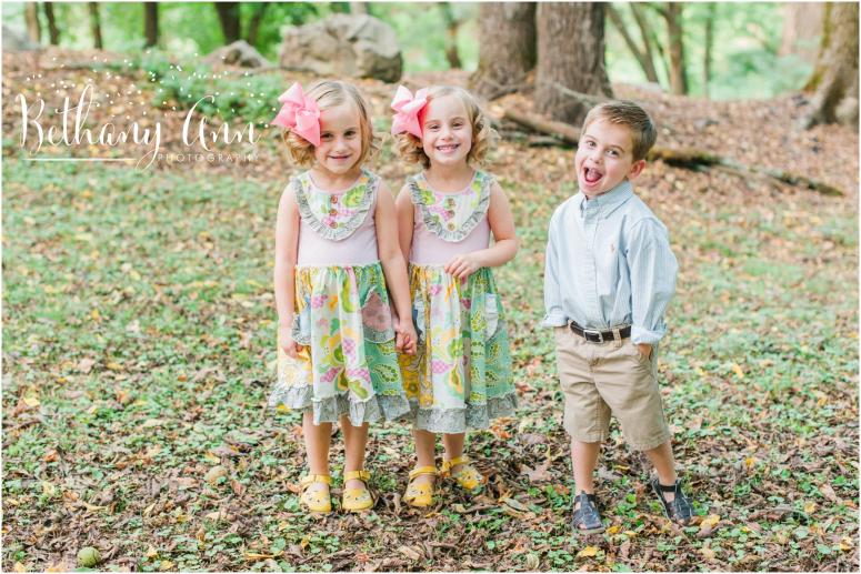 triplets-photo-shoot-photographer-child-photography-nashville-clarksville-tennessee-four-years-love-clh_0002