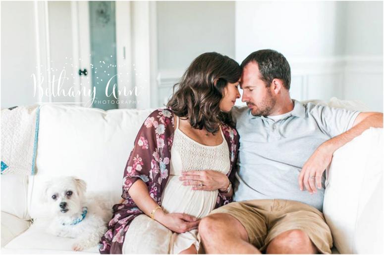 nashville-maternity-session-southern-photographer-clarksville-tennessee-dog-love-jh_0001